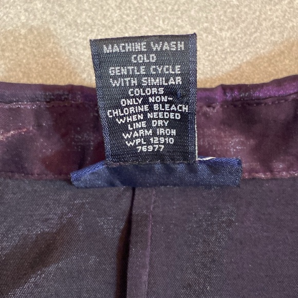 Venezia jeans Co. - shiny purple blouse. Size 18/20 - Picture 4 of 8